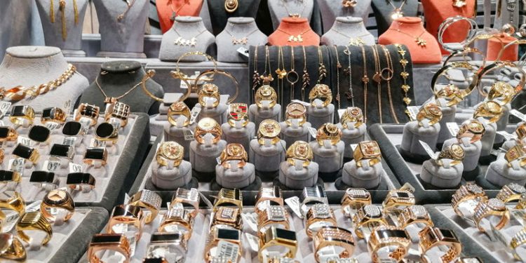 ریزش دوباره قیمت طلا در بازار تهران