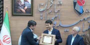 وزیر ارتباطات: همه دستگاه‌ها مکلف به پیوستن عملی به اَبَر دولت هستند