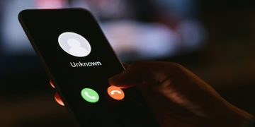 به شماره های خارجی ناشناس پاسخ ندهید