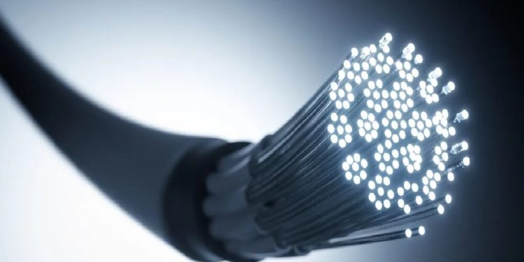 9.1 میلیون نفر در ایران تحت پوشش فیبر نوری هستند