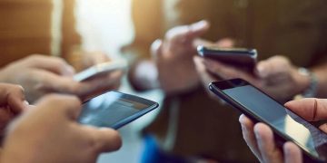 سرعت اینترنت موبایل در ایران چند پله افزایش یافت؟