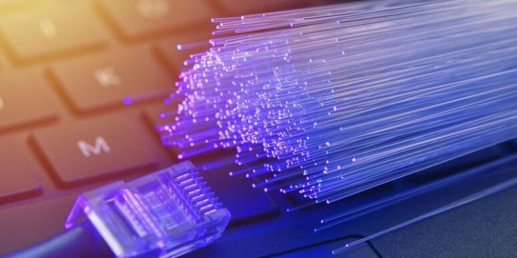 نابرابری مداوم جهانی در سرعت و هزینه اینترنت