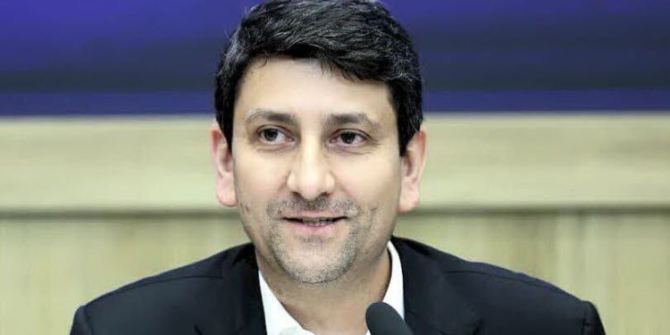 وزیر ارتباطات: کیفیت اینترنت را به عنوان «اکسیژن تجارت» برمی گردانیم.